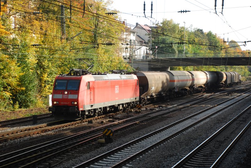 185 024 mit FE 44275 am 11.10.2008 in Offenburg.