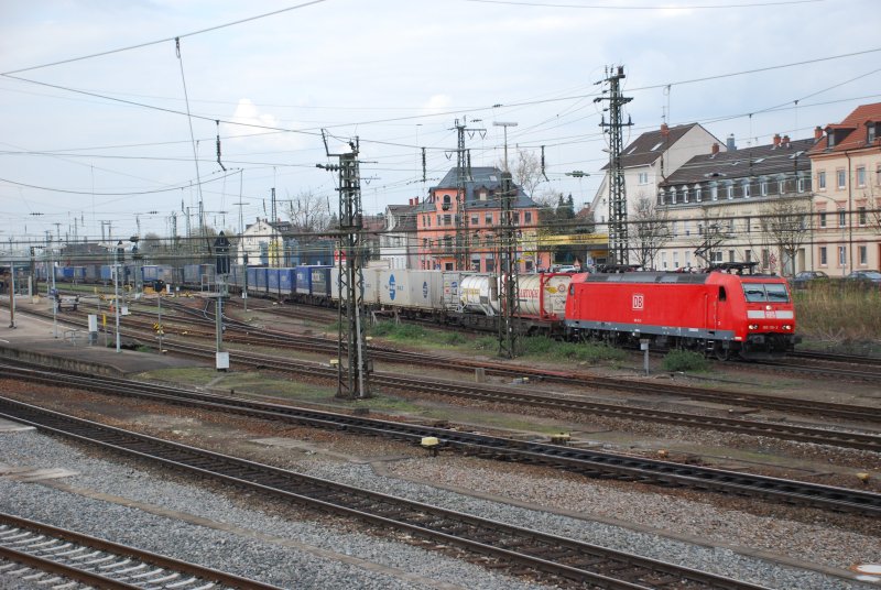 185 115 mit TEC 40009 am 04.04.2008 in Offenburg.