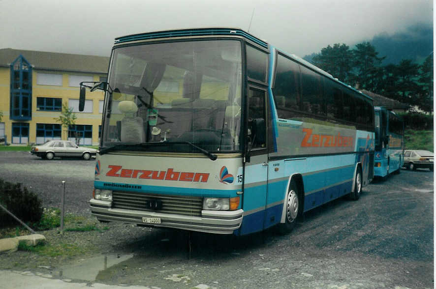 (015'237) - Zerzuben, Visp-Eyholz - Nr. 15/VS 14'000 - Dr�gm�ller am 22. September 1996 beim Bahnhof Frutigen