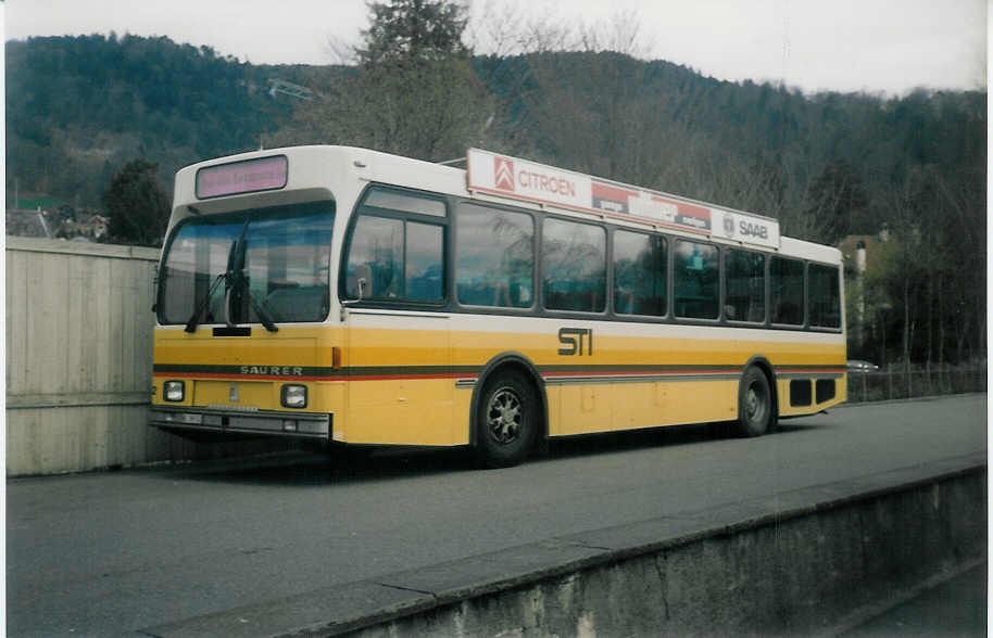 (016'332) - STI Thun - Nr. 52/BE 396'552 - Saurer/R&J am 15. M�rz 1997 bei der Schiffl�ndte Thun