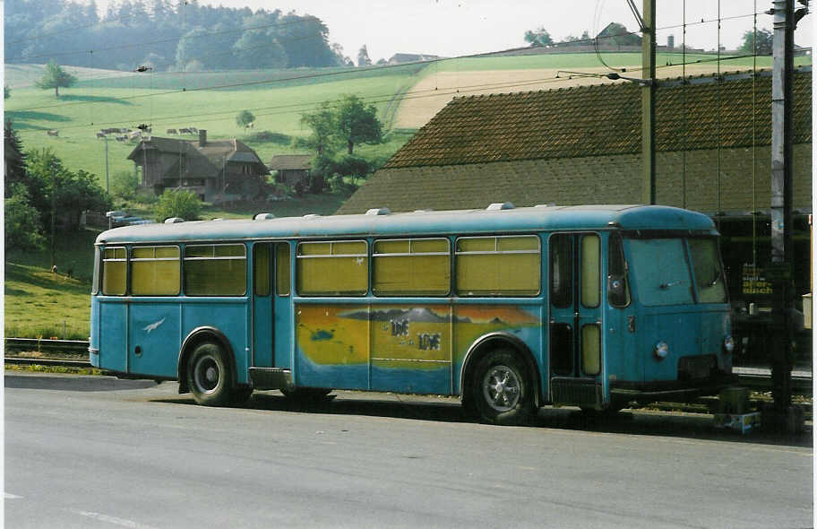 (023'002) - Kafi-Bus, Seftigen - FBW/R&J (ex AFA Adelboden Nr. 15; ex Morattel, S�deilles; ex P 25'504) am 25. Mai 1998 beim Bahnhof Seftigen