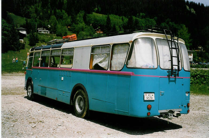 (023'106) - Pittet, Aigle - VD 9179 - Saurer/Saurer (ex M+79'518; ex P 24'137; ex P 21'737) am 1. Juni 1998 beim Schwarzsee