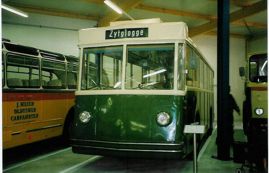 (023'326) - SVB Bern (TVB) - Nr. 13 - FBW/Gangloff Trolleybus (ex TN Neuch�tel Nr. 107; ex TN Neuch�tel Nr. 7; ex SVB Bern Nr. 13) am 14. Juni 1998 in Wetzikon, FBW-Museum