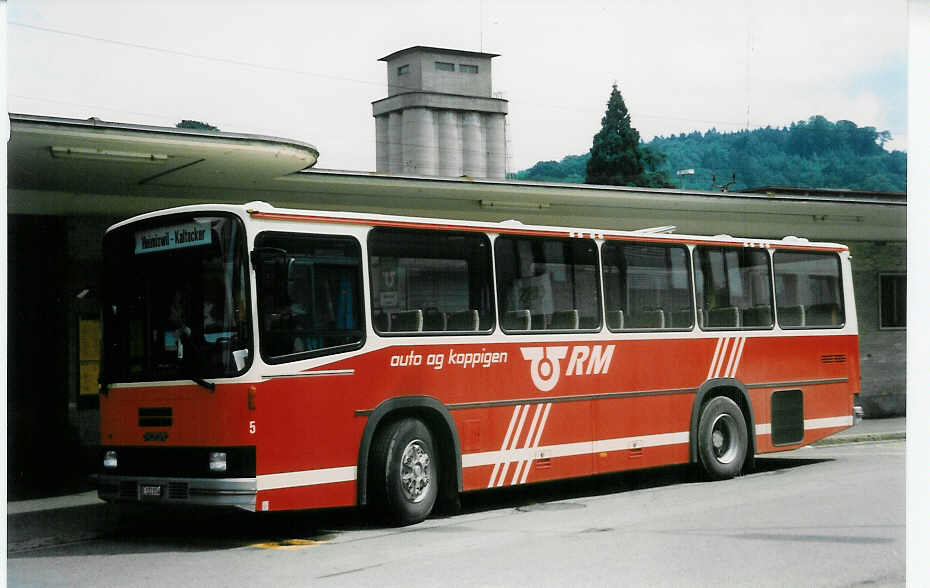 (024'014) - AAGK Koppigen - Nr. 5/BE 122'014 - NAW/Lauber (ex B�hler, Burgdorf Nr. 81) am 10. Juli 1998 beim Bahnhof Burgdorf