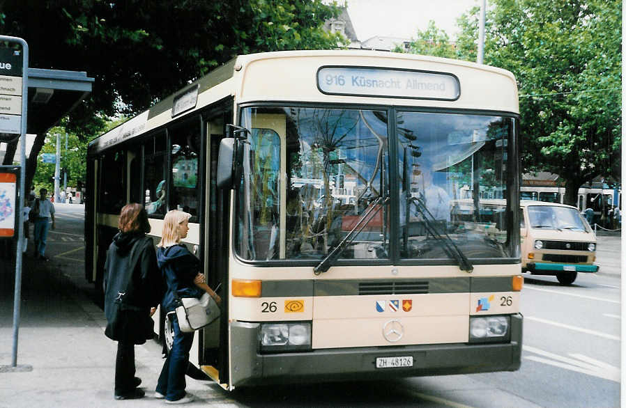 (024'034) - AZZK Zollikon - Nr. 26/ZH 48'126 - Mercedes/R&J am 11. Juli 1998 in Z�rich, Bellevueplatz