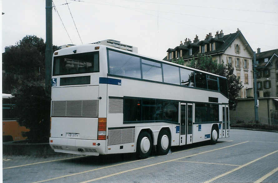 (025'710) - TL Lausanne - Nr. 501/VD 1571 - Neoplan am 22. August 1998 in Lausanne, D�p�t Borde