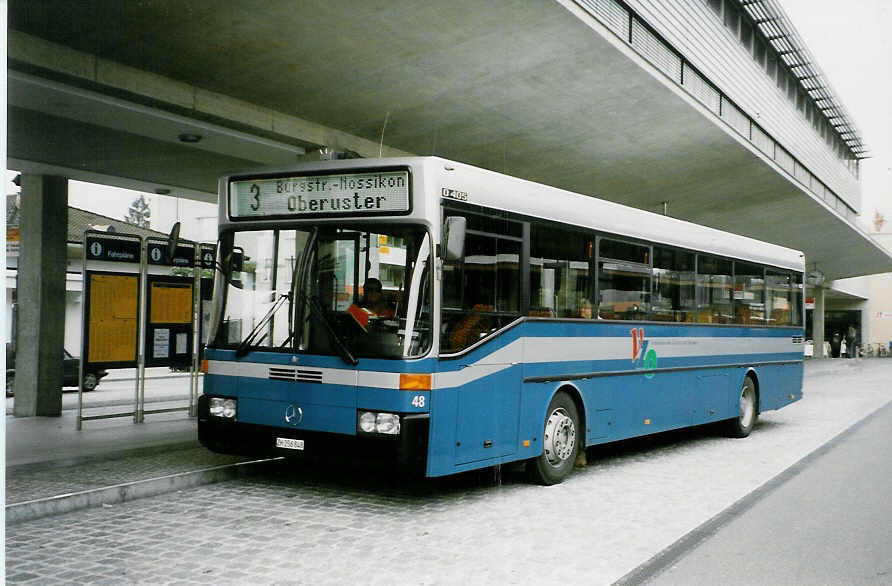(026'306) - VZO Gr�ningen - Nr. 48/ZH 256'848 - Mercedes am 3. Oktober 1998 beim Bahnhof Uster