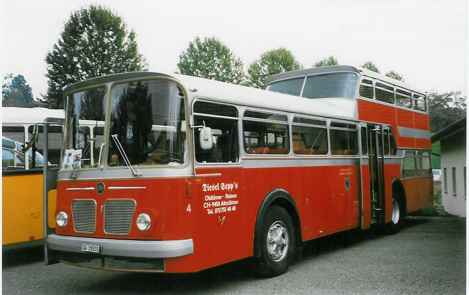 (026'320) - Wespe, Altst�tten - Nr. 4/SG 31'513 - FBW/Vetter-R&J Anderthalbdecker (ex AFA Adelboden Nr. 4) am 3. Oktober 1998 in R�ti, Sonnenplatz