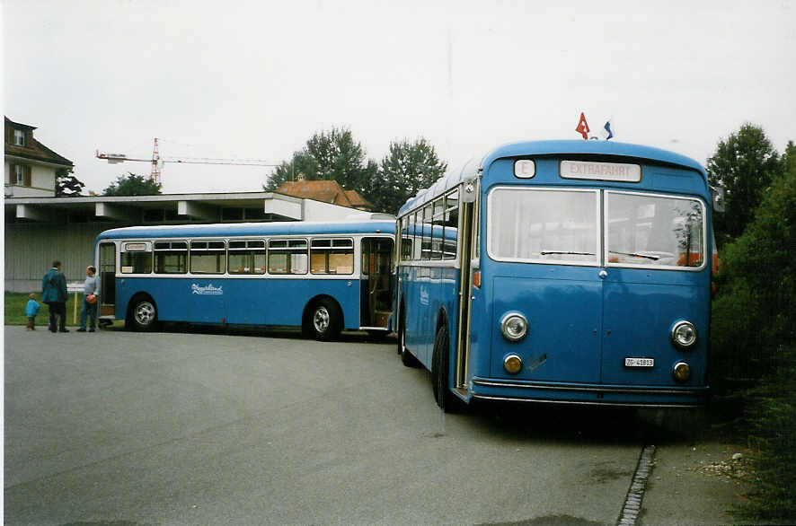 (026'326) - ZVB Zug - Nr. 113/ZG 41'813 - Saurer/Saurer (ex Nr. 13) am 3. Oktober 1998 in R�ti, Sonnenplatz