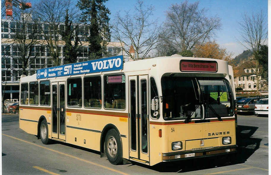 (029'224) - STI Thun - Nr. 54/BE 396'554 - Saurer/R&J am 2. Februar 1999 bei der Schiffl�ndte Thun