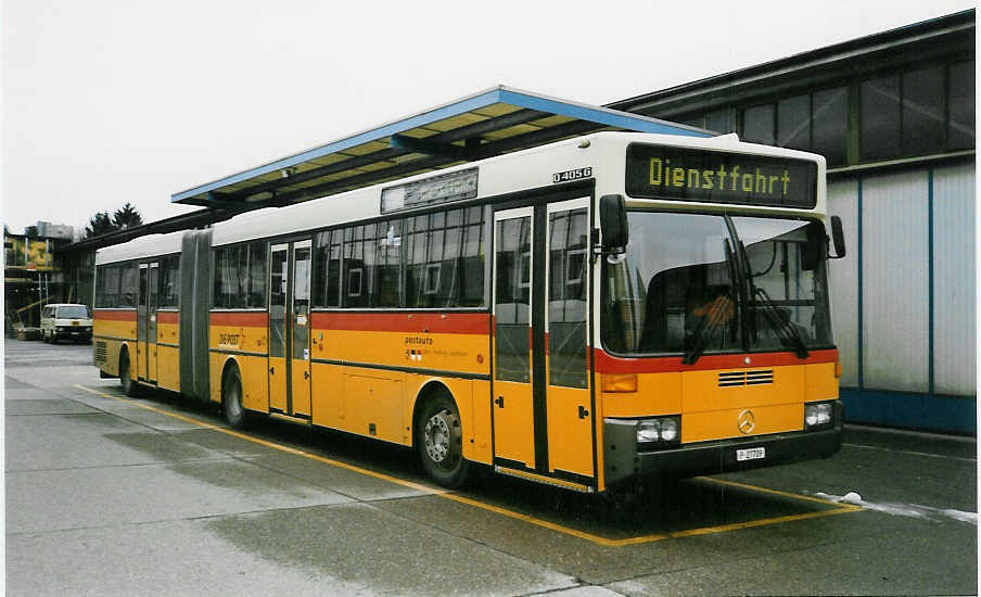 (029'808) - PTT-Regie - P 27'709 - Mercedes am 1. M�rz 1999 in Bern, Automobilwerkst�tte