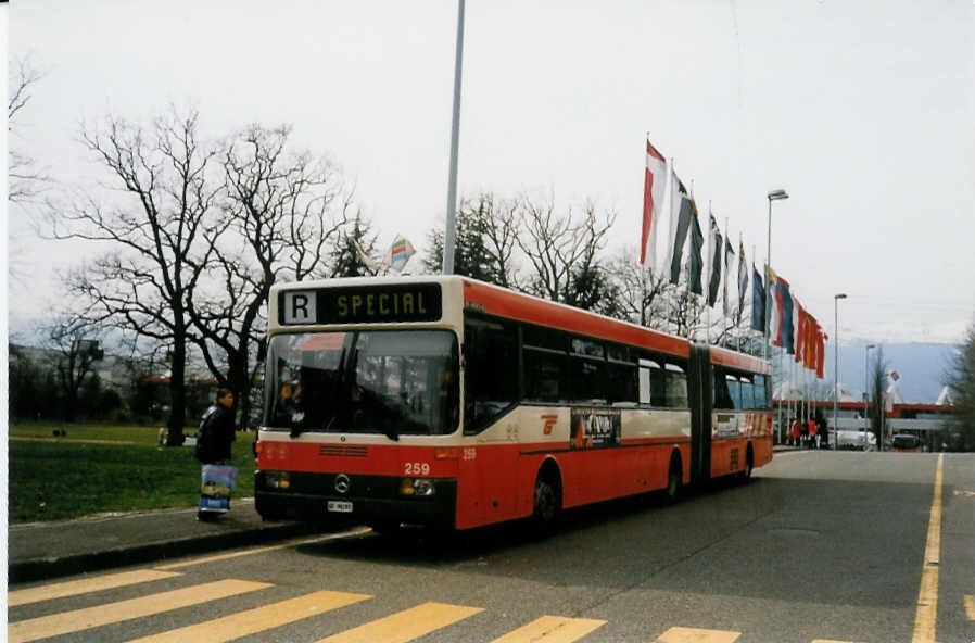 (030'336) - TPG Gen�ve - Nr. 259/GE 96'197 - Mercedes am 21. M�rz 1999 in Gen�ve, Palexpo