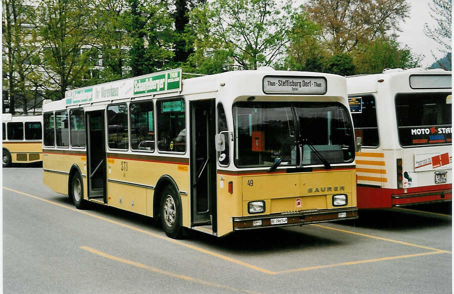 (031'430) - STI Thun - Nr. 49/BE 396'549 - Saurer/R&J am 29. April 1999 bei der Schiffl�ndte Thun