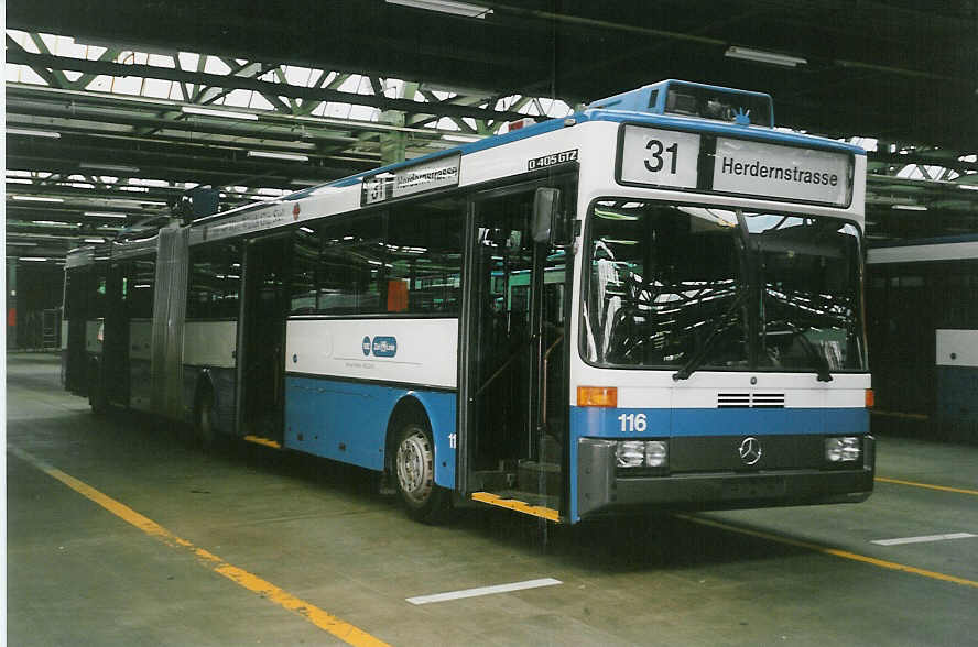 (032'435) - VBZ Z�rich - Nr. 116 - Mercedes Gelenktrolleybus am 26. Juni 1999 in Z�rich, Garage Hardau