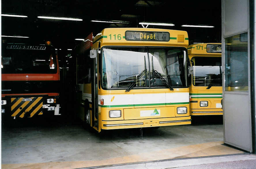 (033'214) - TN Neuch�tel - Nr. 116 - NAW/Hess Gelenktrolleybus am 6. Juli 1999 in Neuch�tel, D�p�t