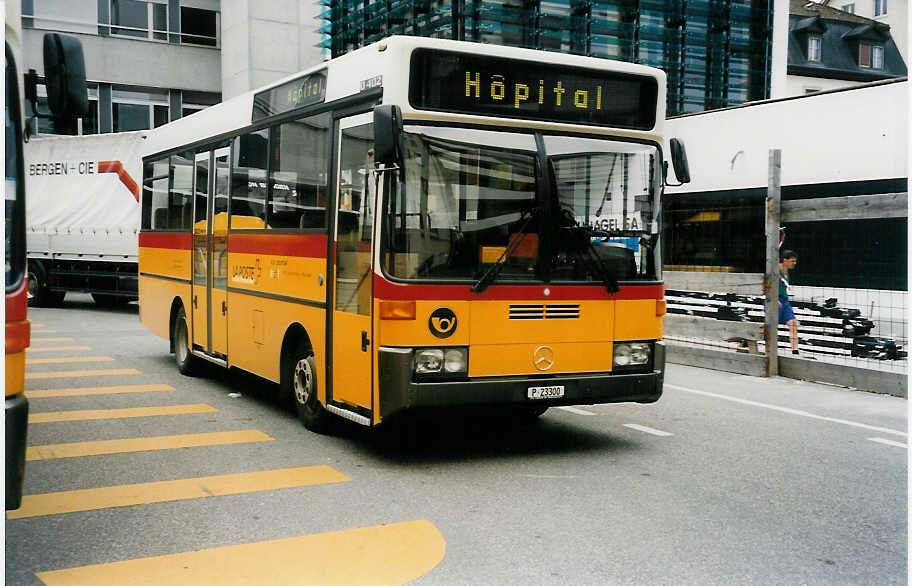 (033'922) - PTT-Regie - P 23'300 - NAW/G�ppel (ex Mer�ay, Del�mont) am 9. Juli 1999 beim Bahnhof Del�mont