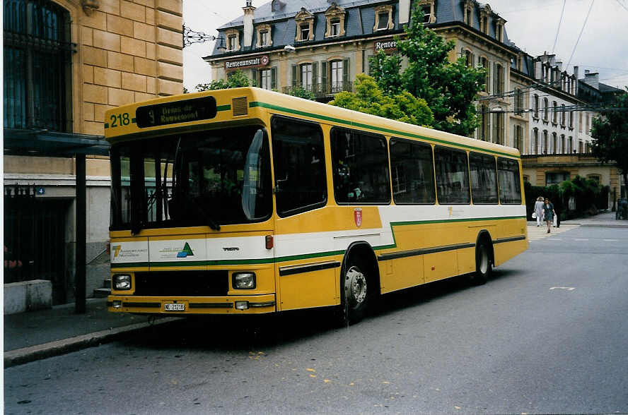 (034'016) - TN Neuch�tel - Nr. 218/NE 21'218 - Volvo/Hess am 10. Juli 1999 in Neuch�tel, Place Pury