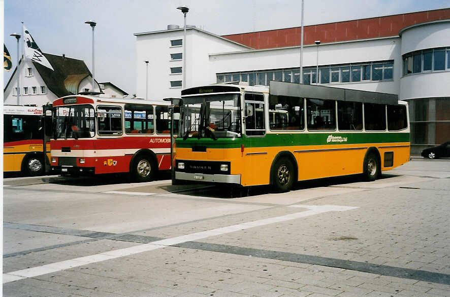 (034'718) - BHW Wil - Nr. 3/SG 33'072 - Saurer/T�scher am 19. Juli 1999 beim Bahnhof Wil