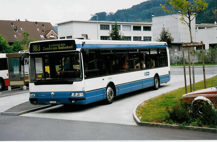 (035'032) - H�rzeler, Dietikon - Nr. 27/ZH 365'829 - Renault am 4. August 1999 in Spreitenbach, Shopping Center