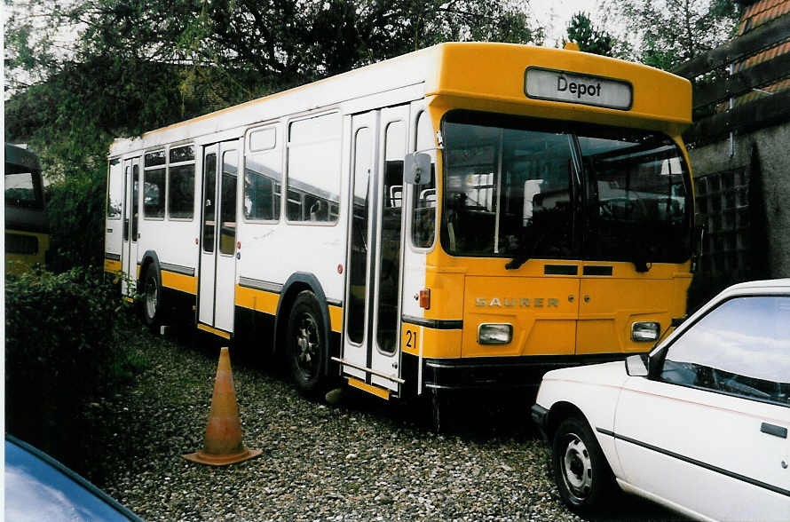 (036'020) - VBSH Schaffhausen - Nr. 21 - Saurer/Hess am 28. August 1999 in B�tzberg, Heiniger