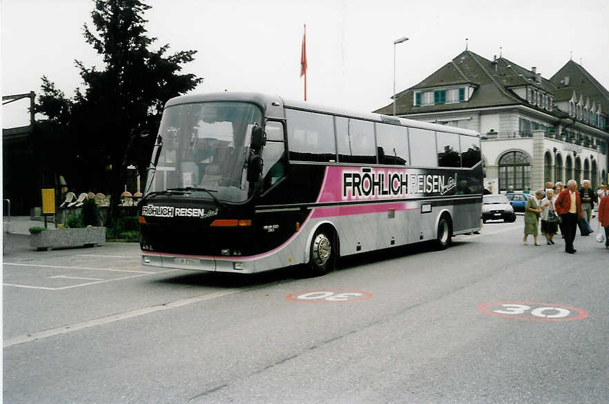 (036'035) - Fr�hlich, Z�rich - ZH 27'111 - Bova am 29. August 1999 beim Bahnhof Thun