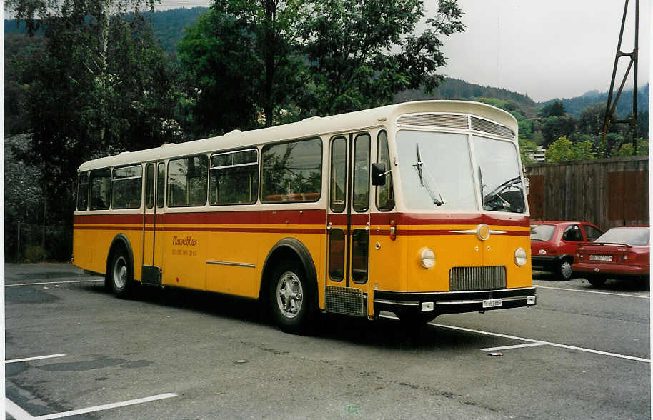 (036'833) - B�ni, Hagenbuch - ZH 651'869 - FBW/T�scher (ex Meyer, Ramsen; ex Junod, Pf�ffikon; ex Nr. 30/A 60'133; ex P 25'511) am 18. September 1999 in Thun, Seestrasse
