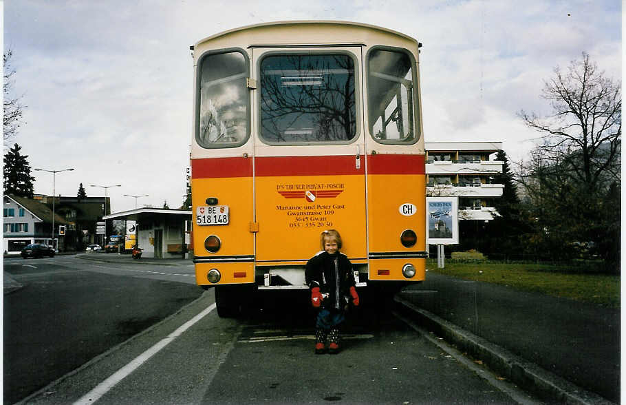 (038'915) - Gast, Gwatt - Nr. 27/BE 518'148 - Saurer/T�scher (ex AVG Grindelwald Nr. 28+27+19; ex Lienert, Einsiedeln) am 7. Februar 2000 in Thun, Lachen