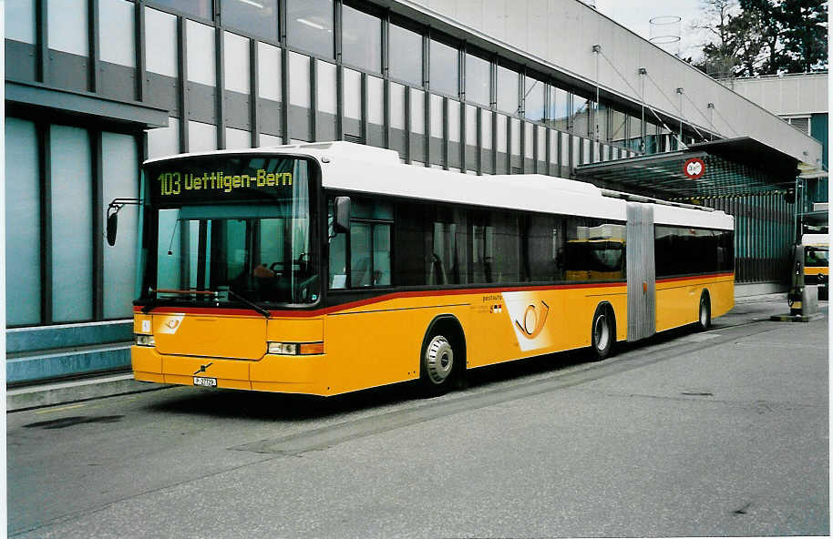 (039'709) - PTT-Regie - P 27'729 - Volvo/Hess am 14. M�rz 2000 in Bern, Postautostation