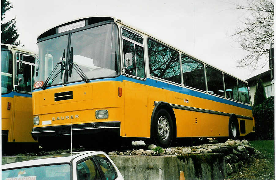 (039'904) - PTT-Regie - P 25'819 - Saurer/T�scher am 18. M�rz 2000 in B�tzberg, Heiniger