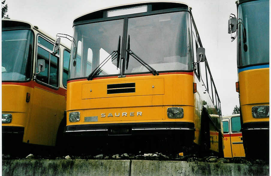 (039'906) - PTT-Regie - P 25'845 - Saurer/Hess am 18. M�rz 2000 in B�tzberg, Heiniger