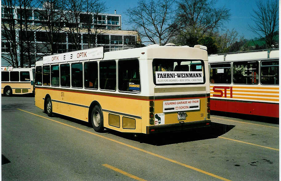 (039'925) - STI Thun - Nr. 58/BE 413'458 - Saurer/R&J am 21. M�rz 2000 bei der Schiffl�ndte Thun
