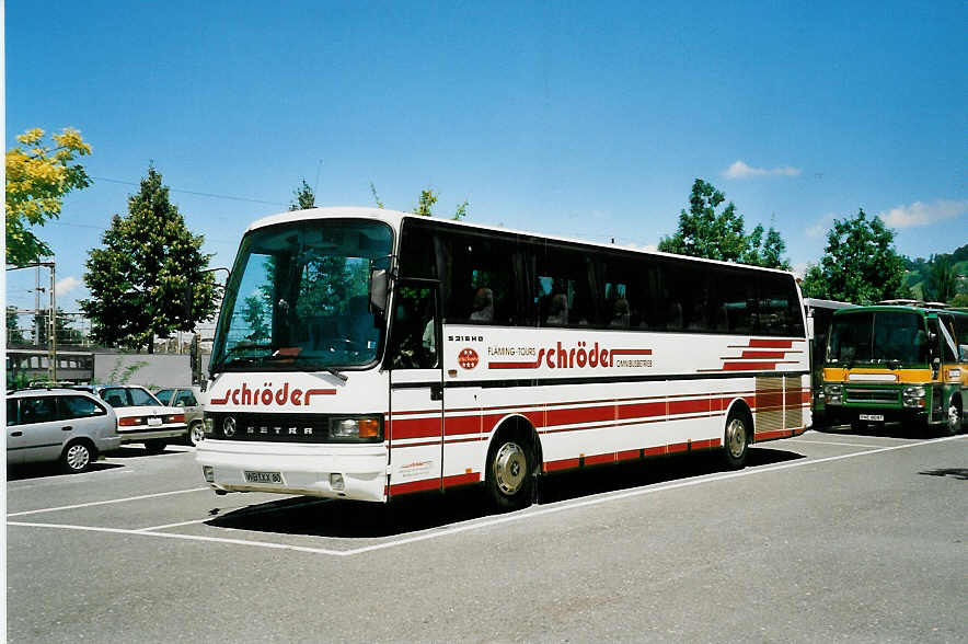 (042'323) - Aus Deutschland: Schr�der, Zahna - WB-XX 80 - Setra am 31. Juli 2000 in Thun, Seestrasse