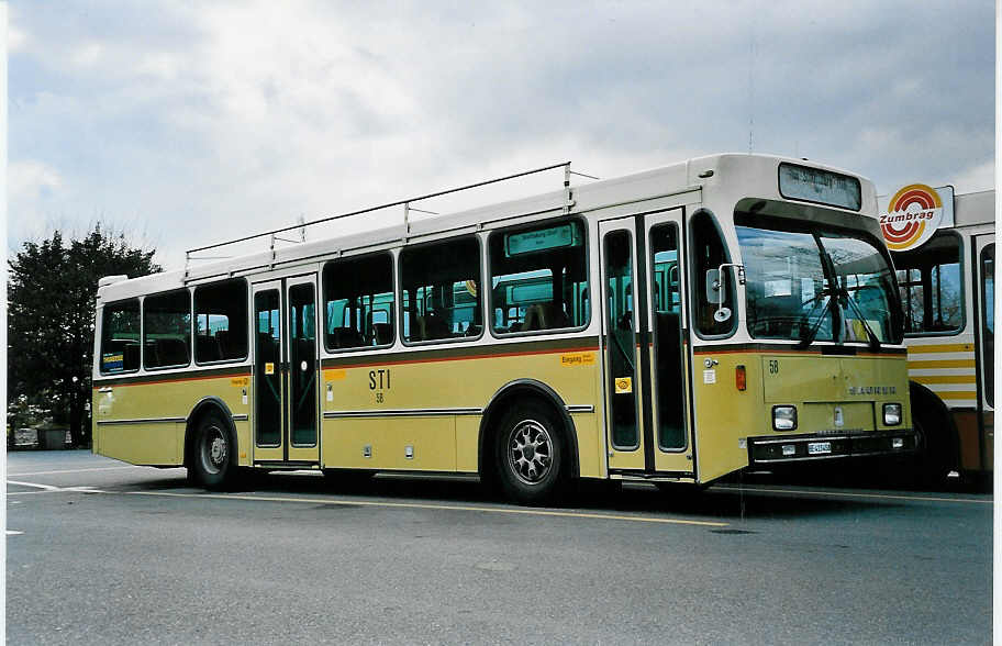 (044'702) - STI Thun - Nr. 58/BE 413'458 - Saurer/R&J am 30. Januar 2001 bei der Schiffl�ndte Thun