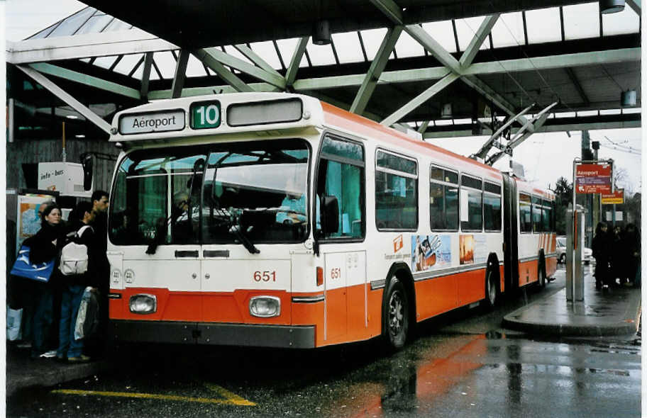(045'312) - TPG Gen�ve - Nr. 651 - Saurer/Hess Gelenktrolleybus am 11. M�rz 2001 in Gen�ve, A�roport