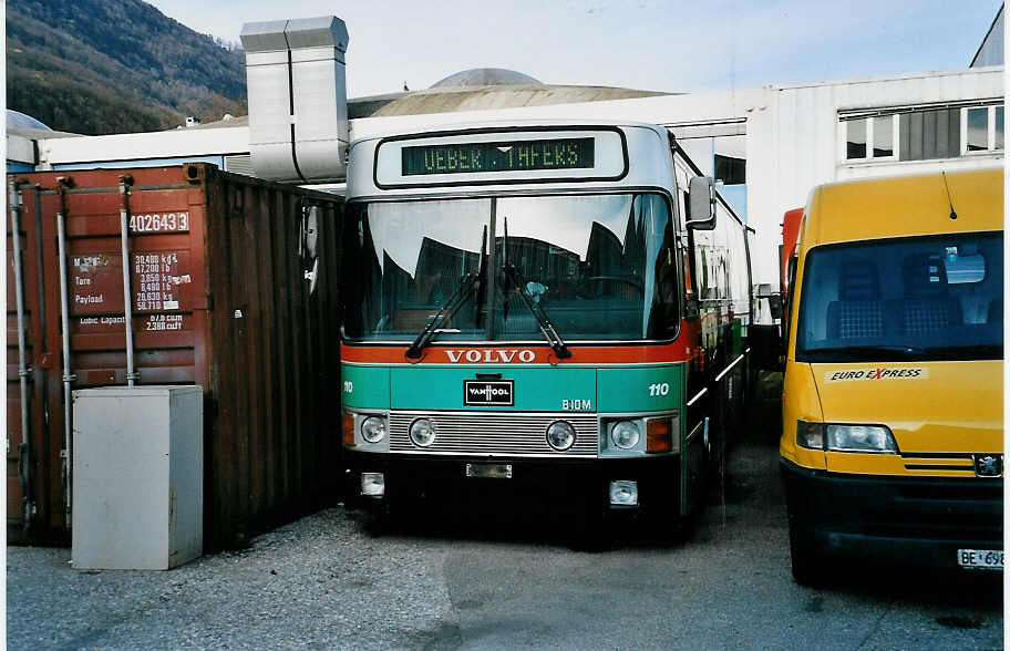 (045'526) - GFM Fribourg - Nr. 110 - Volvo/Van Hool am 31. M�rz 2001 in Biel, BTR