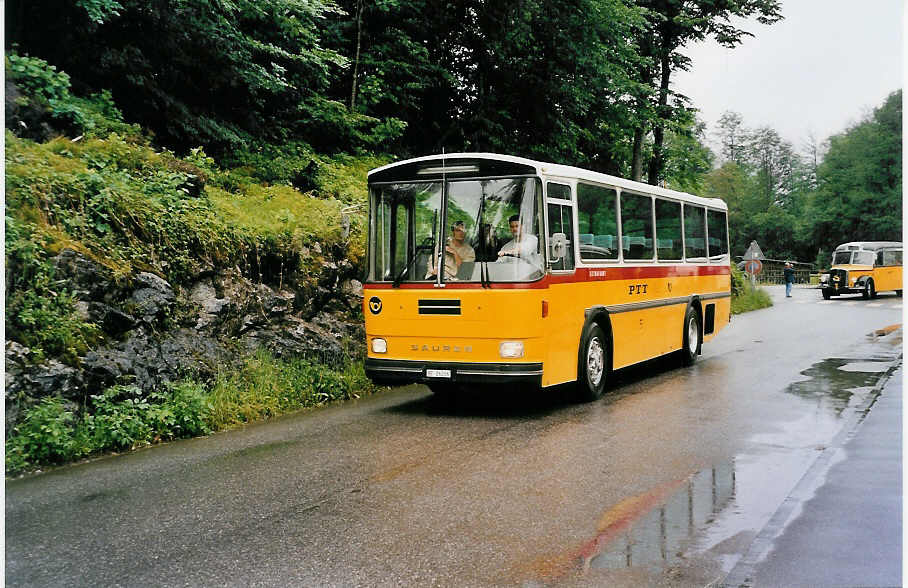 (047'105) - Schmid, Th�rishaus - BE 26'206 - Saurer/T�scher (ex P 24'244) am 10. Juni 2001 in Ballenberg, West