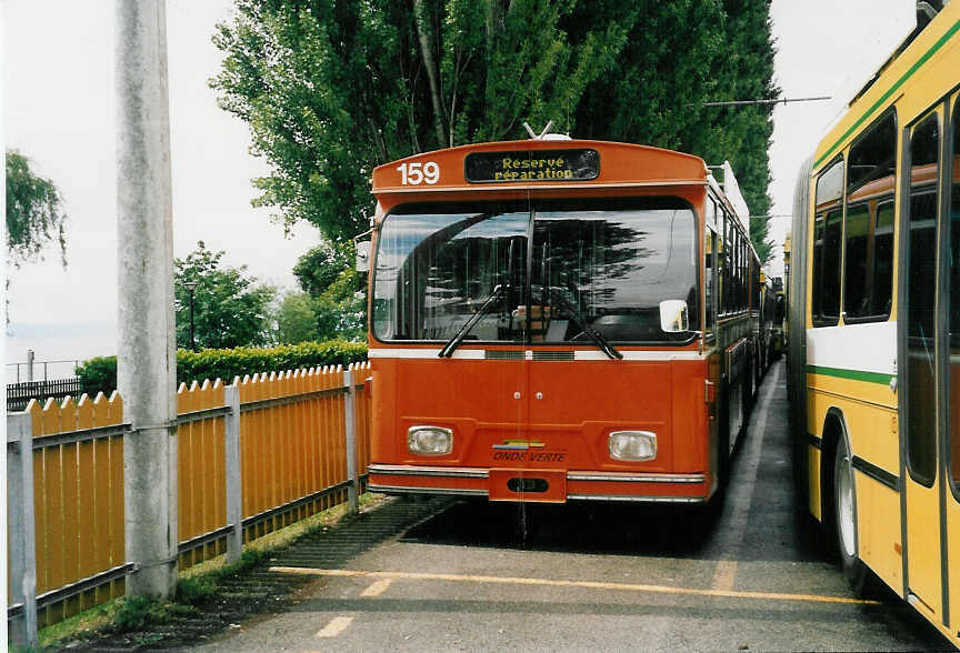 (047'233) - TN Neuch�tel - Nr. 159 - FBW/Hess Gelenktrolleybus (ex Nr. 59) am 16. Juni 2001 in Neuch�tel, D�p�t