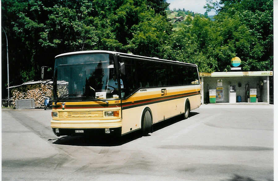 (047'402) - STI Thun - Nr. 45/BE 322'545 - Setra (ex AGS Sigriswil Nr. 3) am 20. Juni 2001 in Sigriswil, Mehrzweckgeb�ude