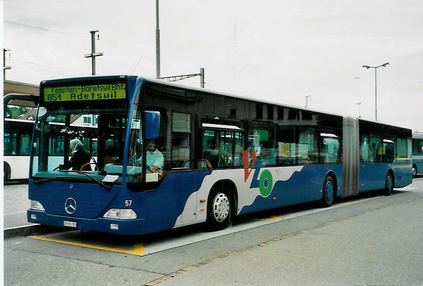(047'917) - VZO Gr�ningen - Nr. 57/ZH 595'785 - Mercedes am 12. Juli 2001 beim Bahnhof Wetzikon