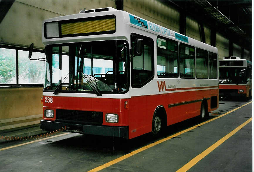 (048'522) - WV Winterthur - Nr. 238/ZH 279'238 - MAN/Hess am 18. Juli 2001 in Winterthur, Depot Gr�zefeld