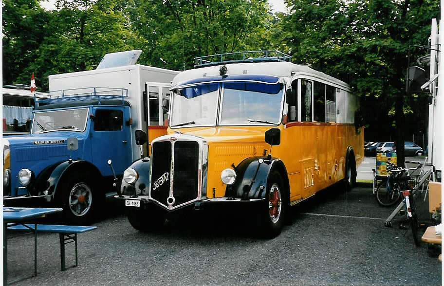 (049'106) - Ringger, Thayngen - SH 1068 - FBW/T�scher (ex P 24'589) am 18. August 2001 in Burgdorf, AMP