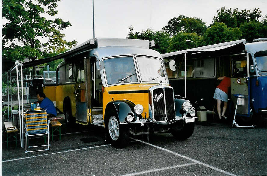 (049'108) - Langenegger A., W�denswil - ZH 20'206 - Saurer/Krapf (ex Tscharner, Thusis) am 18. August 2001 in Burgdorf, AMP