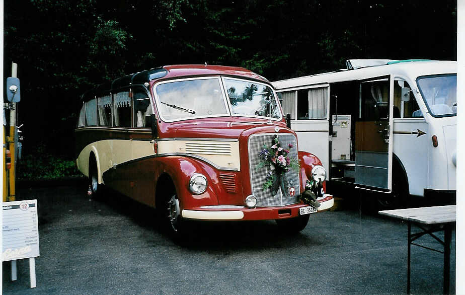 (049'133) - W�thrich, Ursenbach - BE 35'185 - Mercedes/R&J (ex Gunzinger, Welschenrohr) am 18. August 2001 in Burgdorf, AMP