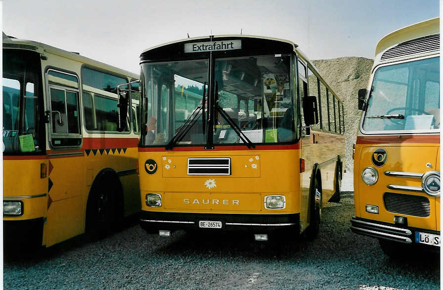 (049'327) - Sch�rch, Gutenburg - Nr. 6/BE 26'574 - Saurer/R&J (ex P 24'358) am 25. August 2001 in Niederbipp, Saurertreffen