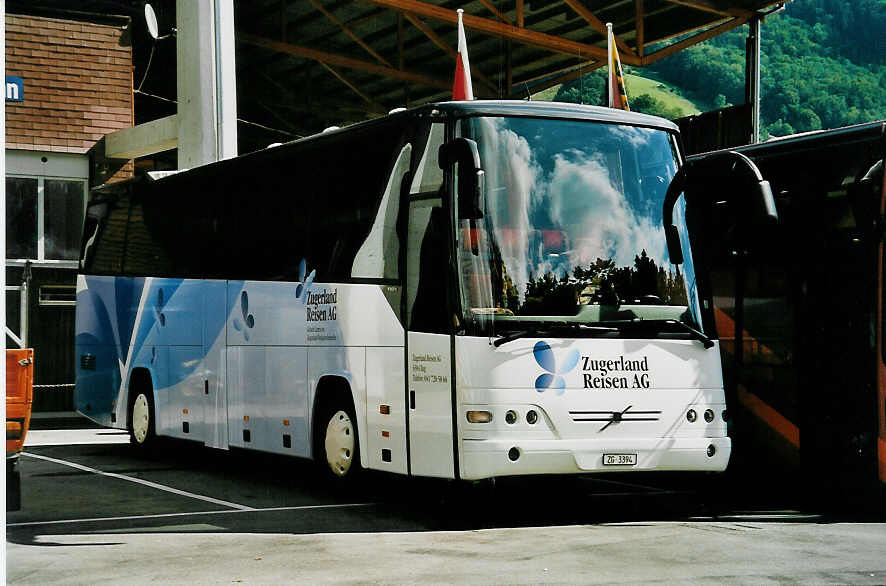 (049'612) - ZVB Zug - Nr. 44/ZG 3394 - Volvo/Dr�gm�ller am 9. September 2001 in Thun, Grabengut