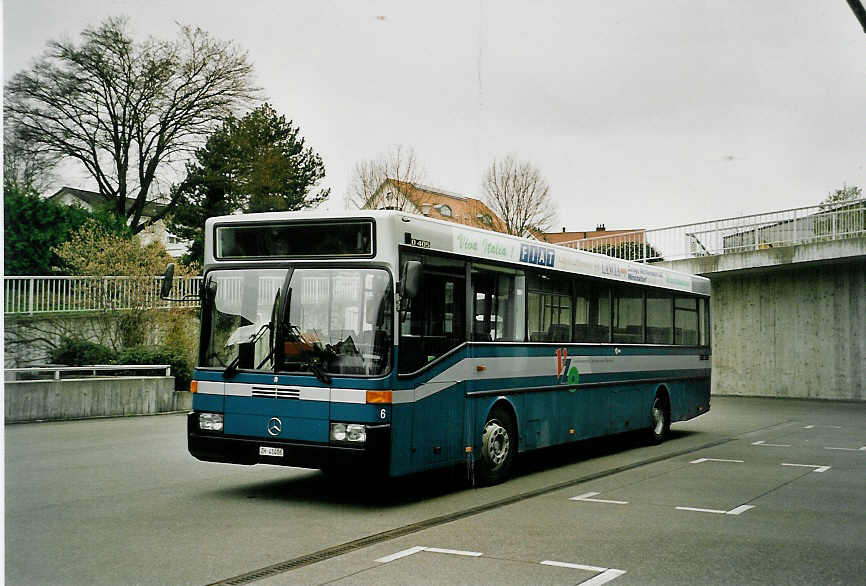 (052'519) - VZO Gr�ningen - Nr. 6/ZH 41'406 - Mercedes am 23. M�rz 2002 in Gr�ningen, Garage