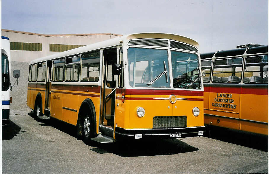 (053'721) - B�ni, Hagenbuch - ZH 120'322 - FBW/T�scher (ex Meyer, Ramsen; ex Junod, Pf�ffikon; ex Nr. 30/A 60'133; ex P 25'511) am 15. Juni 2002 in Hinwil, AMP