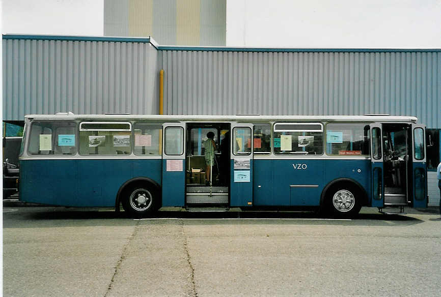 (053'801) - VZO Gr�ningen - Nr. 14 - FBW/T�scher am 15. Juni 2002 in Hinwil, AMP