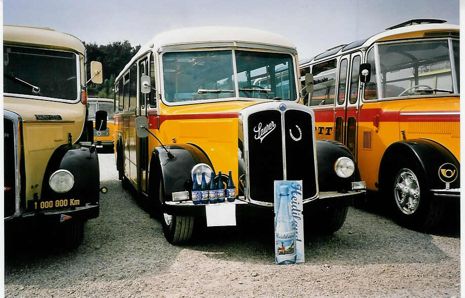 (055'704) - K�lin, M�riken - AG 15'457 - Saurer/T�scher (ex Furrer, Schmidr�ti) am 31. August 2002 in Niederbipp, Saurertreffen