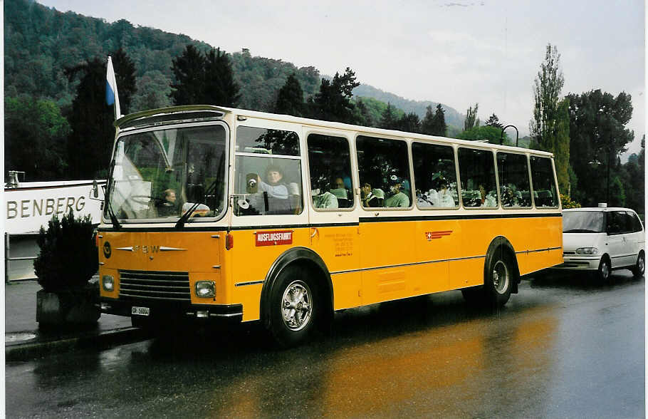 (055'927) - Wittwer, Chur - GR 16'004 - FBW/Gangloff (ex Eggenberger, M�riken; ex AVG Grindelwald Nr. 11; ex P 24'170) am 7. September 2002 bei der Schiffl�ndte Thun